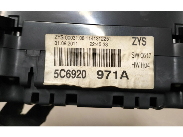 Спидометр (приборный щиток) 5C6920971A Volkswagen Jetta VI