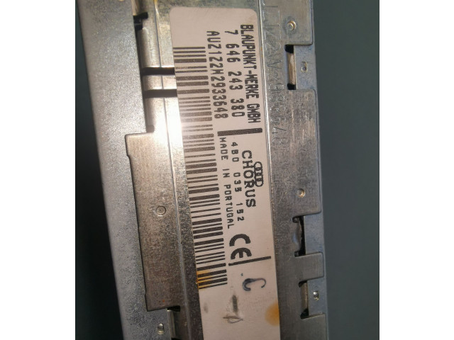 Радио/ проигрыватель CD/DVD / навигация