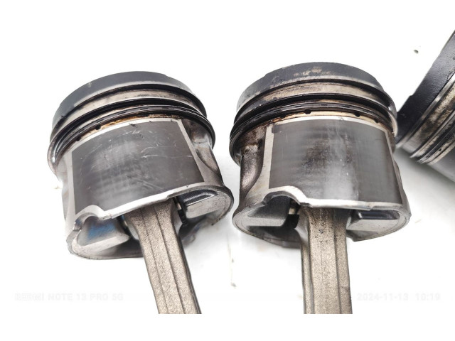 Píst 2AD-FHV Toyota RAV 4 (XA30) 2AD-FHV