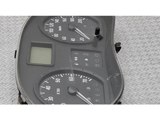 Панель приборов P8200752813 Dacia Logan I