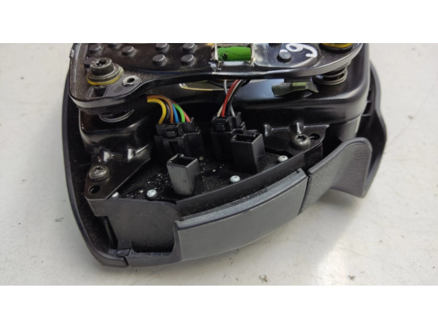 Подушка безопасности водителя 61860240B   Mercedes-Benz E W211