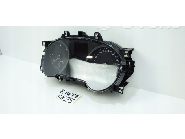 Přístrojová deska  Volkswagen Tiguan 2015 5NA920751C, 5NA920751C  