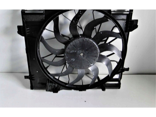 Вентилятор радиатора     A0999064000    Mercedes-Benz W470 