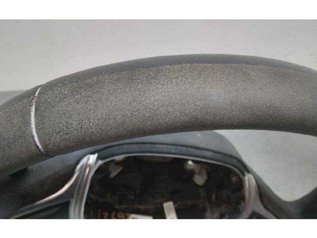 Руль Dacia Dokker - года 484001085R, DESGASTADO