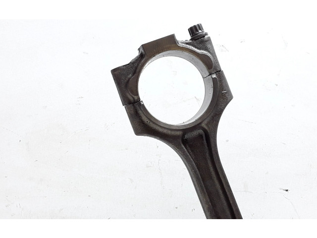 Поршень с шатуном 81L123 Volvo S60