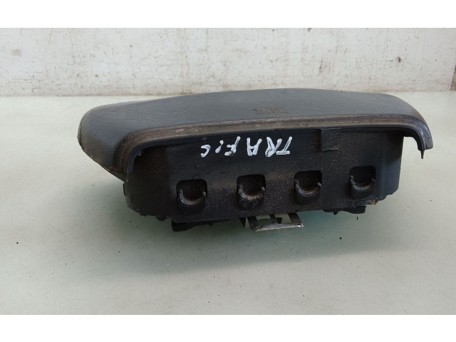 Подушка безопасности водителя 8200136331   Renault Trafic II (X83)