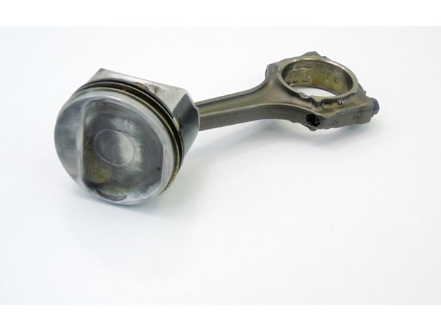 Поршень с шатуном 55200537 Fiat Grande Punto