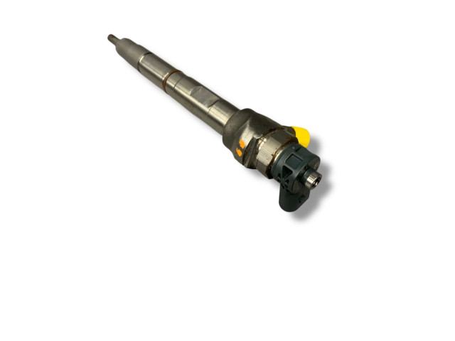 Форсунка 04L130277AC    Skoda Yeti (5L)  DFSA 