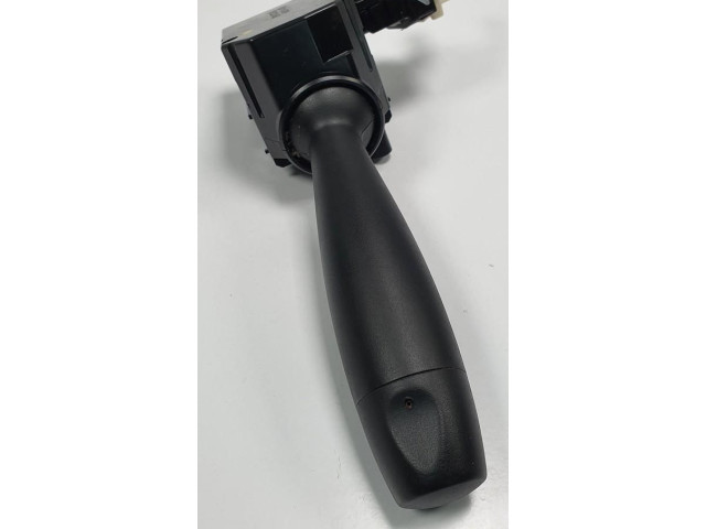 Ручка стеклоочистителей    Hyundai i10