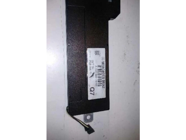 Řídící jednotka A2038207989 Mercedes-Benz C W203