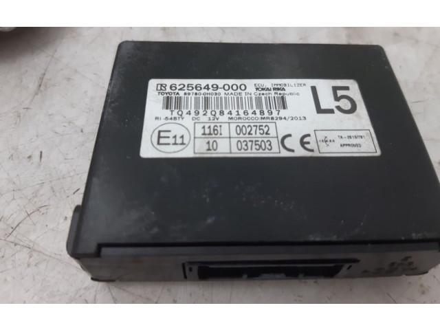 Řídící jednotka B001048780, 896610H520 Peugeot 108 2018