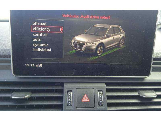 Дисплей    80A919605   Audi Q5 SQ5