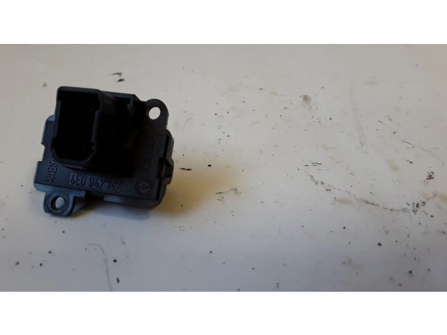 Включатель регулировки освещения панели