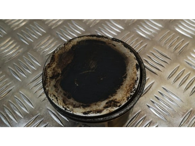 Píst 96L32, T261 Chrysler 300 - 300C pro benzínový motor 3.5