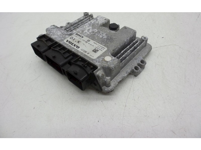 Блок управления впрыском 0281016590, 0281016590   Volvo C30