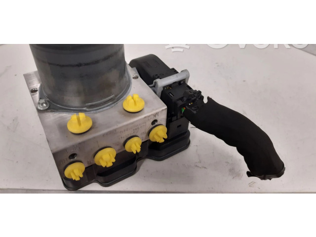 Блок АБС 31445741 Volvo XC40 - года