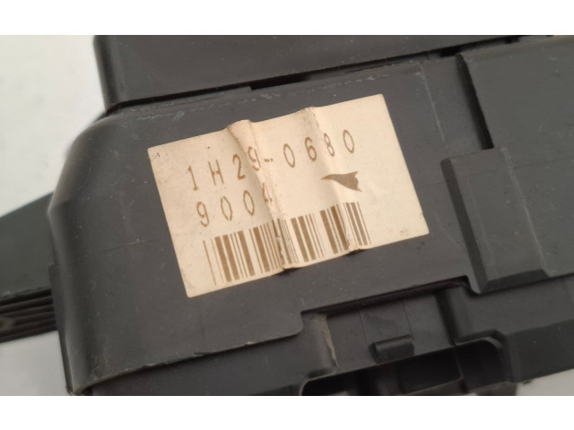 Pojistková skříňka 30889989, 30889989 Volvo S40, V40 1999