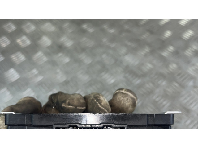 Блок управления 3851008031 SsangYong Rexton