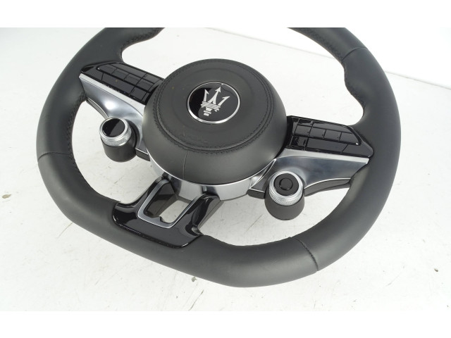 Подушка безопасности водителя Maserati Grecale