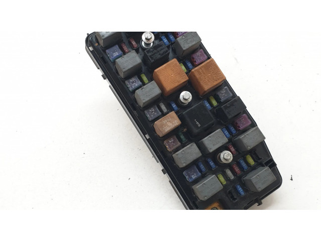 Pojistková skříňka 94580644 Chevrolet Captiva 2008