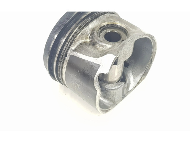 Píst A2010EB30A, A2010EB30A Nissan Navara YD25DDTI