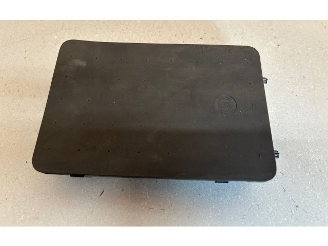 Модуль беспроводной зарядки 32226738 Volvo XC60