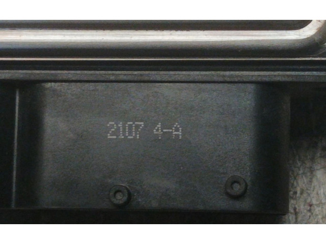 Řídící jednotka 03G906021MC Skoda Octavia Mk2 (1Z)