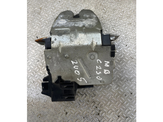 Zámek zadních dveří Mercedes-Benz C W203 2005