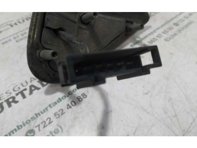 Zpětné zrcátko Volkswagen Vento