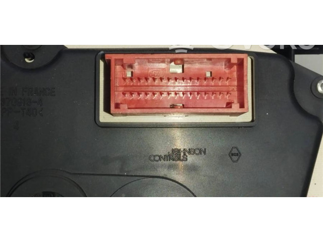 Панель приборов 8200276525, 0090059   Renault Clio II       