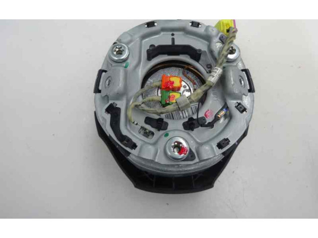 Подушка безопасности водителя 8E0880201DF Audi A4 Allroad