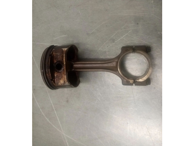 Поршень с шатуном 89017472 Hummer H2