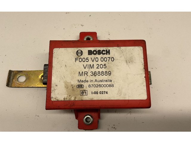 Блок управления MR368889, F005V00070 Mitsubishi Carisma