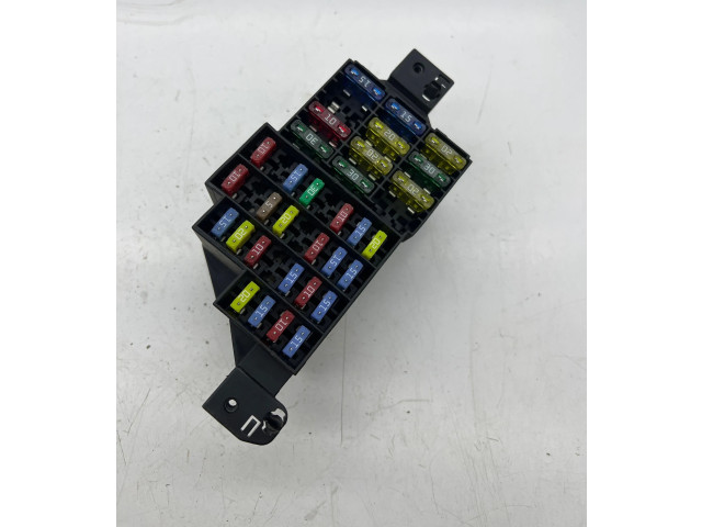 Pojistková skříňka 7703297597 Renault Clio II 2005