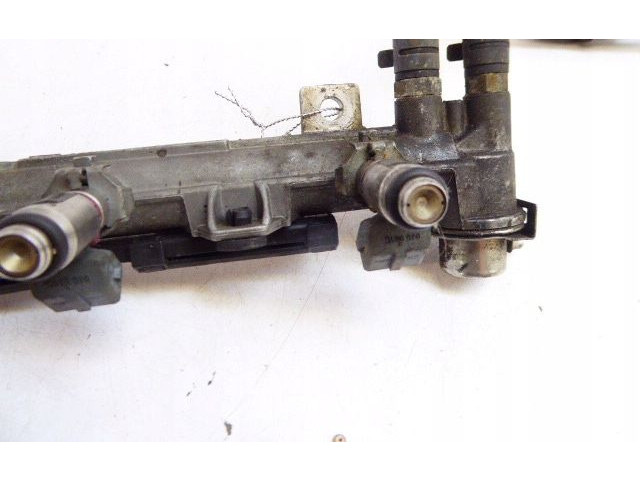 Топливная рампа 036133319B   Volkswagen Golf IV   для двигателя AKQ