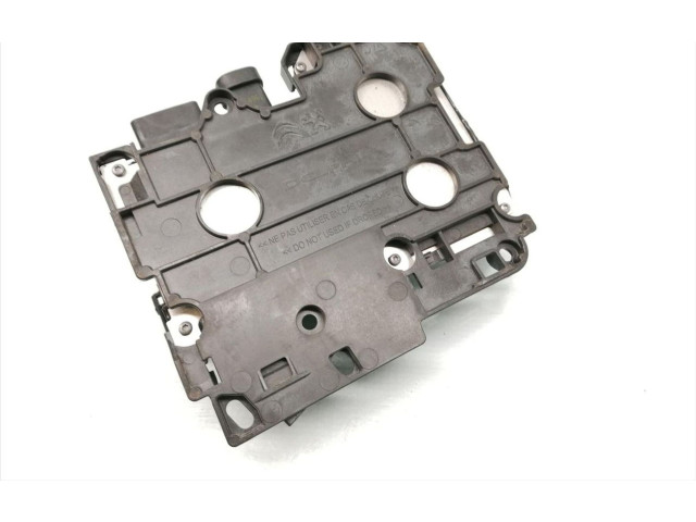 Блок управления двигателя 9819596180, 28535616 Peugeot 2008 I