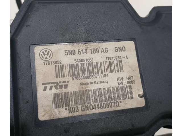Блок АБС 5N0614109AG, 17618852   Audi  Q3 8U  2011 - 2016 года