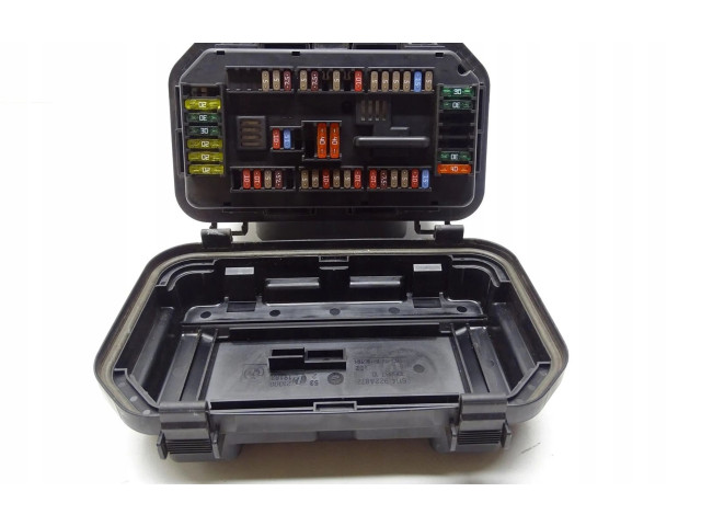 Ящик предохранителей (комплект) 922487903   BMW  1 F20 F21  2011 - 2019 года