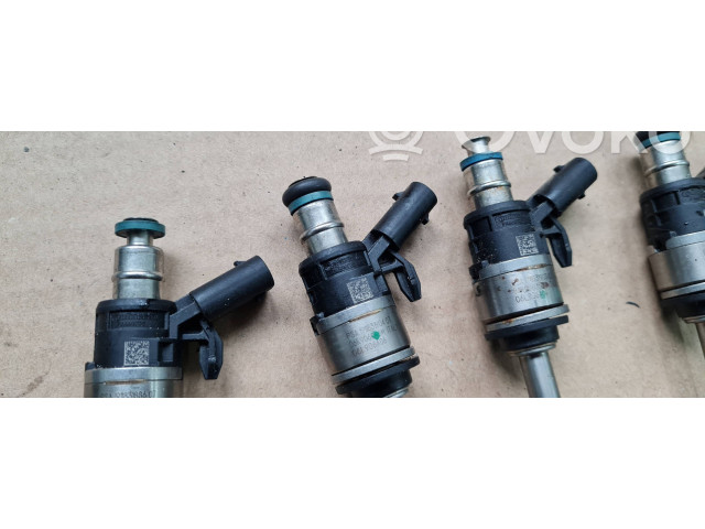 Форсунка 06K906036M, 06L90606    Audi Q5 SQ5  DJY DJYA 