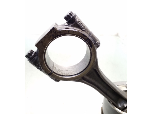  Поршень с шатуном cba 017120808, 2209411J  Volkswagen PASSAT B6  