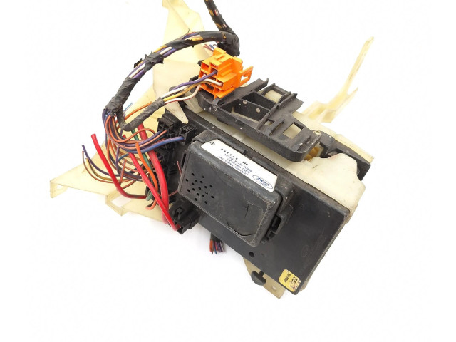 Pojistková skříňka 93BG14K150AD, 93BC14A301CG Ford Mondeo MK 1993