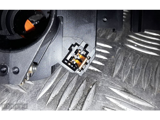 Подрулевой шлейф SRS 8200189937 Renault Twingo I