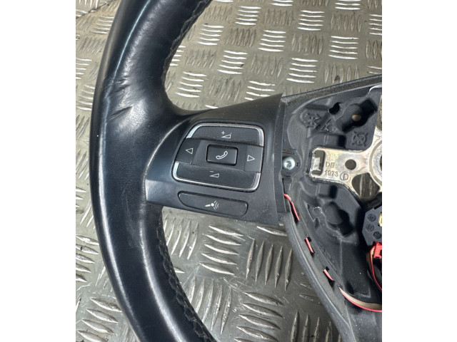 Volant Volkswagen Tiguan 2011 5C0419091B, 5K0959542  