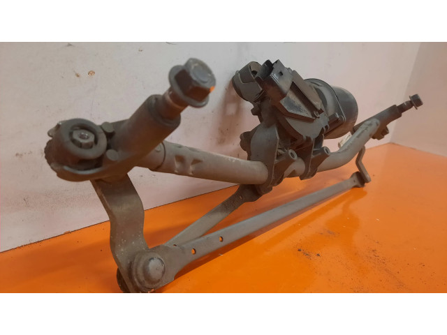 Топливная рампа 9654592680   Alpine C2   для двигателя 8HZ