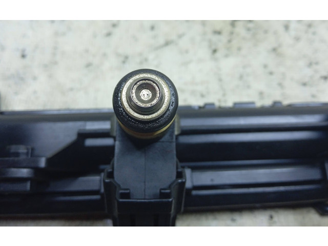 Топливная рампа 036133319AE, 036133319AE Skoda Fabia Mk1 (6Y)