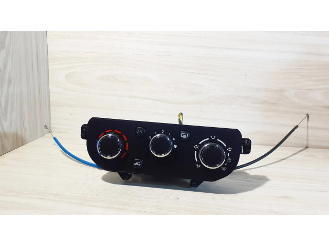 Блок управления климат-контролем 220531A440, WQT100D050 Dacia Spring