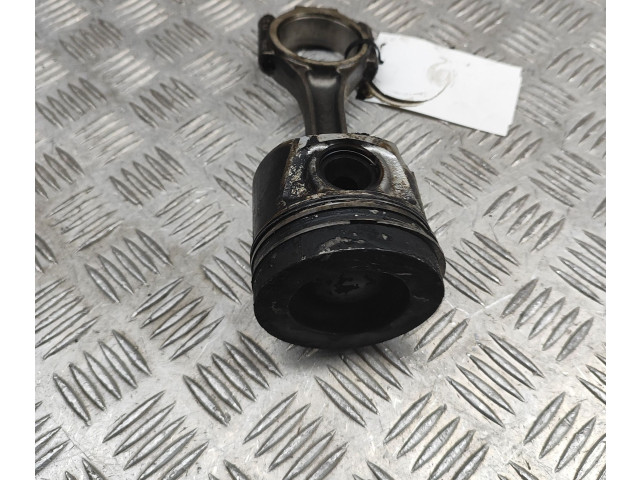 Píst 03G107065C, 038105401J Seat Leon (5F) CEGA