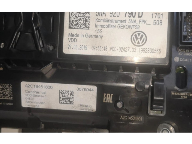 Přístrojová deska Volkswagen Tiguan 2019 5NA920790D