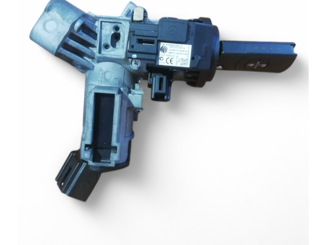 Электрический вентилятор радиаторов 8V21-12A650-CC, 8V21-12A650-CC Mazda 2