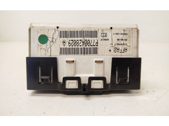 Дисплей P7700428029A, NS5201193Y Renault Clio II